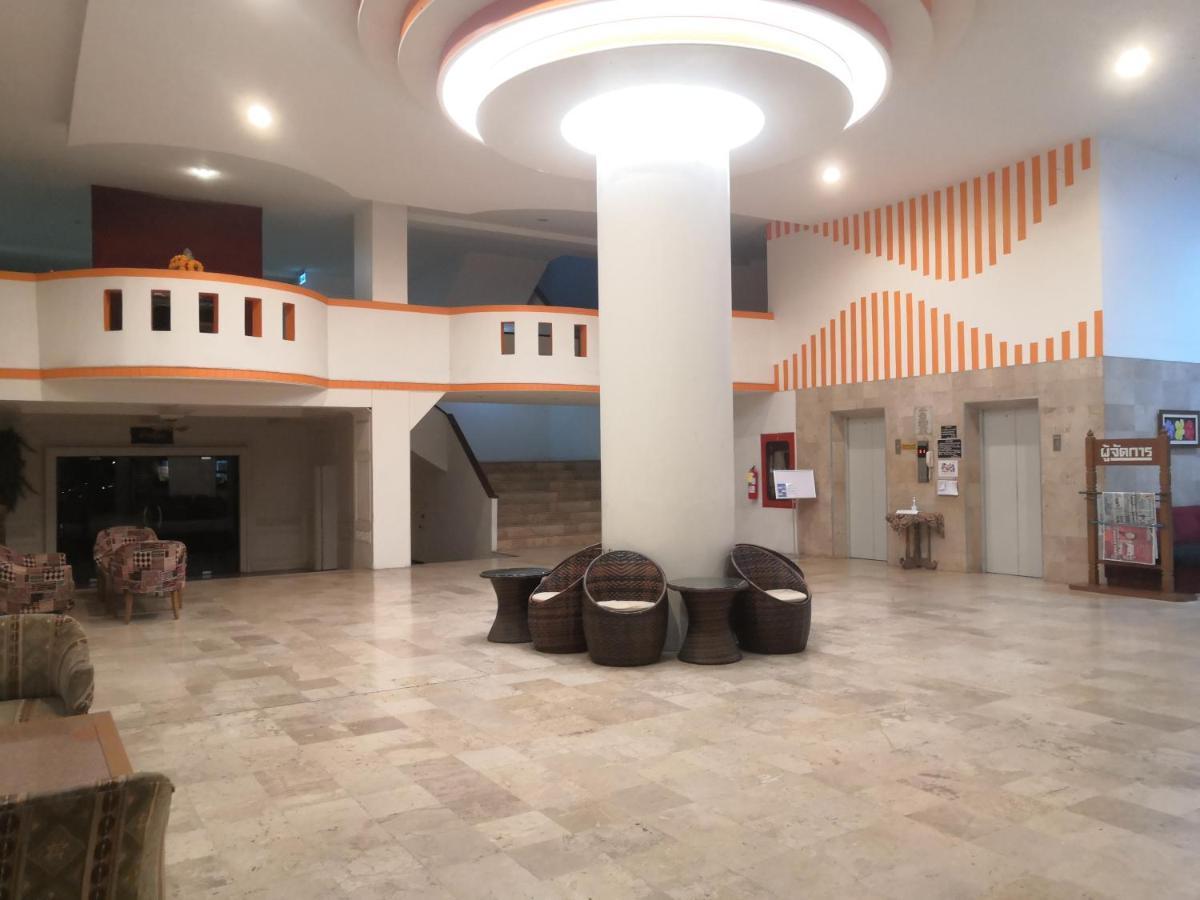 7 Pool Condo Opposite The Train Station Near Old City And Nimman Chiang Mai Exterior photo